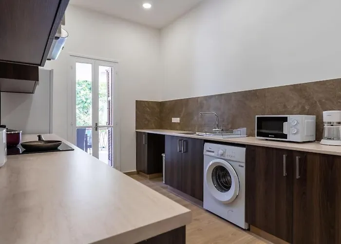 Verdant 1-bedroom In Lejlighed *