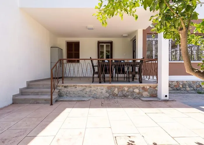 Verdant 1-bedroom In Larnaca